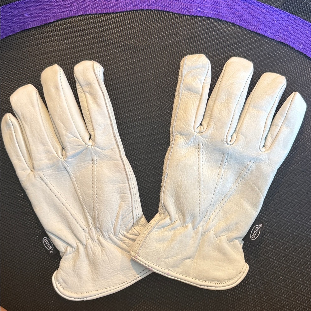 Boss Cream Leather Gloves